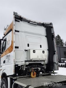 To Fit Mercedes Actros MP4 Giga Space Rear Roof Top Strip + LEDs