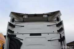 To Fit Renault T Range Rear Roof Bar + LED + Spot Lamps