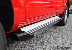 Running Boards (Type B) For Nissan Navara D40 Double Cab 2005 - 2016